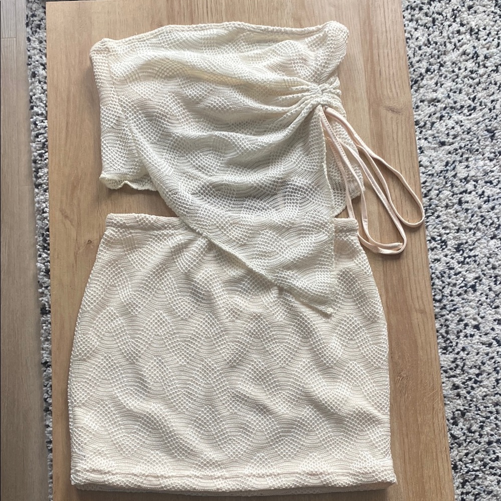 SHEIN Elegant Cream Two-piece set Strapless top and Mini Skirt Size MP/XS